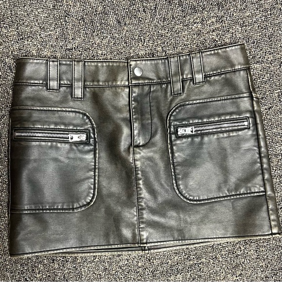 Mango Silver/brown/olive Green Mini faux leather Cargo Skirt, size small, NWOT - Picture 2 of 5